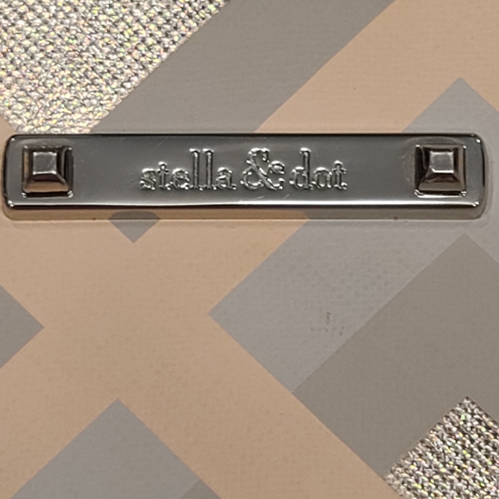 Stella&Dot quick run wallet or clutch